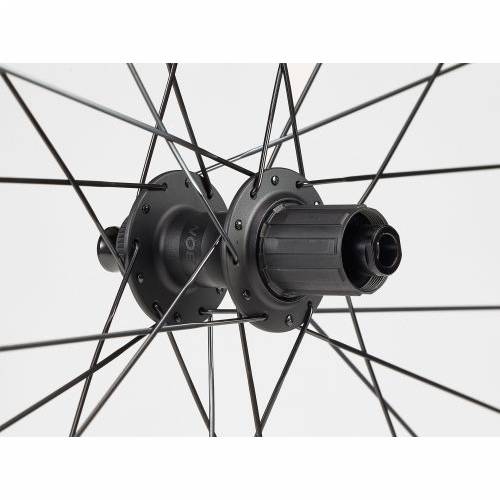 KOTAČ II BONTRAGER TRKAĆI AEOLUS ELITE 50 DISC TLR BLACK Cijena