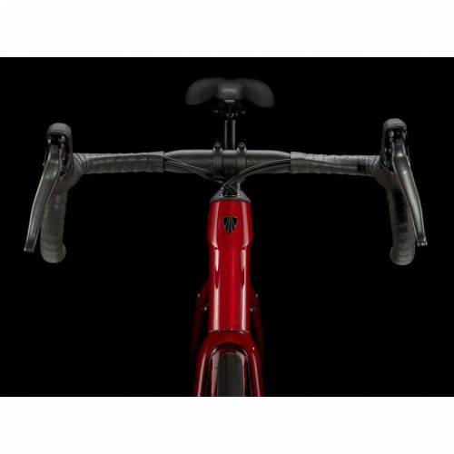 BICIKL TREK TRKAĆI DOMANE AL 2 56 CRIMSON TO DARK CARMINE FADE / 2026 Cijena