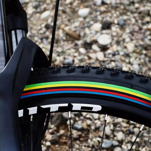V.GUMA 29X2.35 VITTORIA MEZCAL III TLR FULL BLACK UCI Cijena
