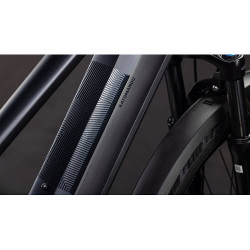 CUBE KATHMANDU HYBRID PRO 800 COAL´N´BLACK 2026 TRAPEZE, 46 cm Cijena