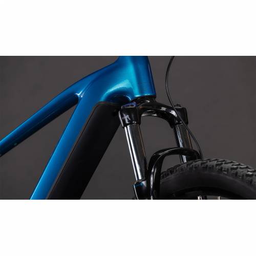 CUBE REACTION HYBRID PERFORMANCE 600 ELECTRICBLUE´N´DAZZLE 2026, L Cijena
