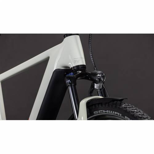 CUBE NURIDE HYBRID PERFORMANCE 600 DESERTSTONE´N´GREY 2026, 54 cm Cijena