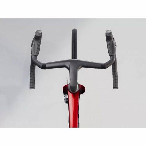 BICIKL TREK TRKAĆI MADONE SLR 9 AXS M CARBON RED SMOKE / 2026 Cijena