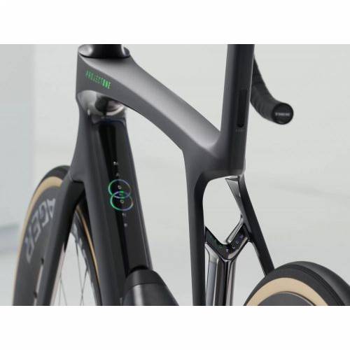 BICIKL TREK TRKAĆI MADONE SLR 7 S MATTE CARBON SMOKE/PRISMATIC PEARL / 2026 Cijena