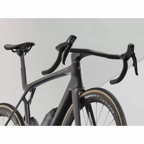 BICIKL TREK TRKAĆI MADONE SLR 7 S MATTE CARBON SMOKE/PRISMATIC PEARL / 2026 Cijena