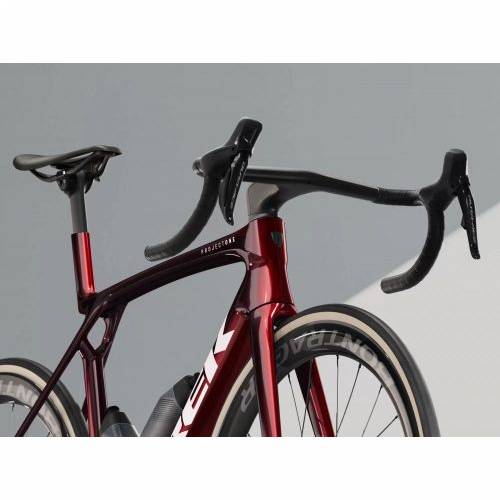 BICIKL TREK TRKAĆI MADONE SLR 9 XS CARBON RED SMOKE / 2026 Cijena
