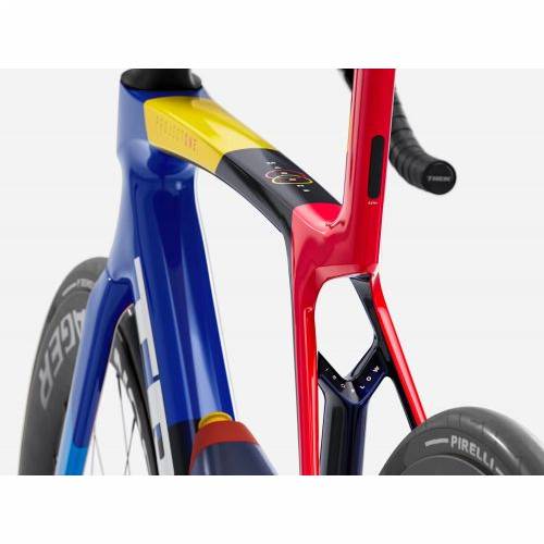 BICIKL TREK TRKAĆI MADONE SLR 7 AXS L TEAM REPLICA / 2026 Cijena