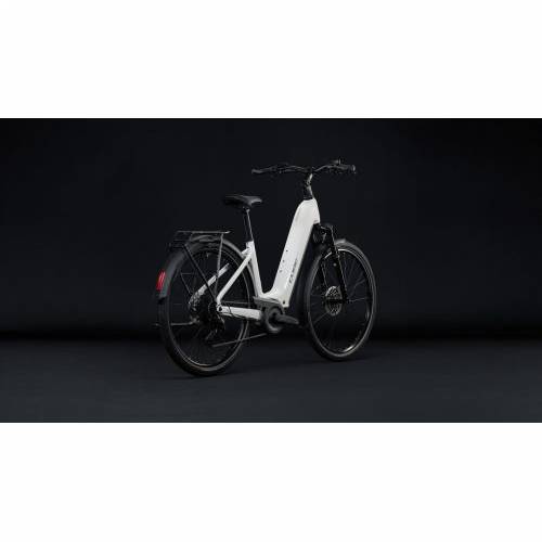 CUBE TOURING HYBRID ONE 600 METALLICWHITE´N´CHROME 2027 EASY ENTRY, 58 cm Cijena
