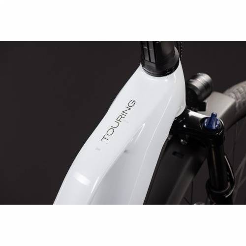 CUBE TOURING HYBRID ONE 600 METALLICWHITE´N´CHROME 2027 TRAPEZE, 46 cm Cijena