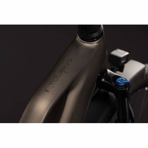 CUBE TOURING HYBRID PRO 800 METALLICUMBRA´N´BLACK 2027 TRAPEZE, 50 cm Cijena